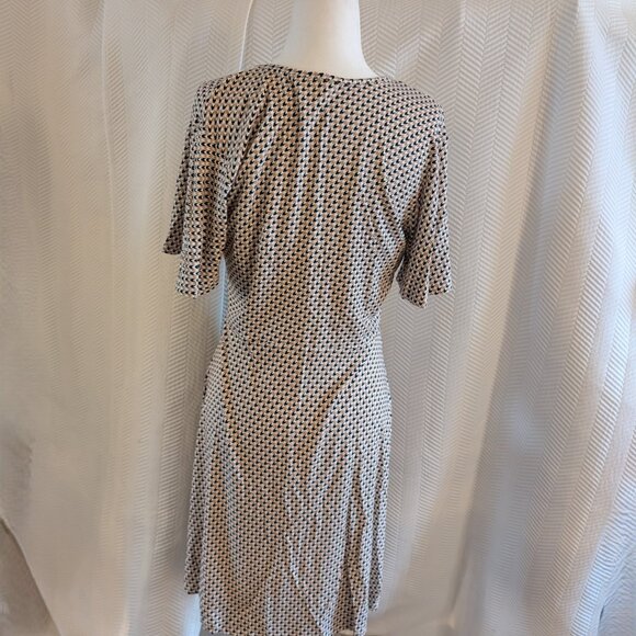 41 Hawthorn Houndstooth Wrap Dress NWOT Crossover V-Neck Medium Office - Picture 2 of 8